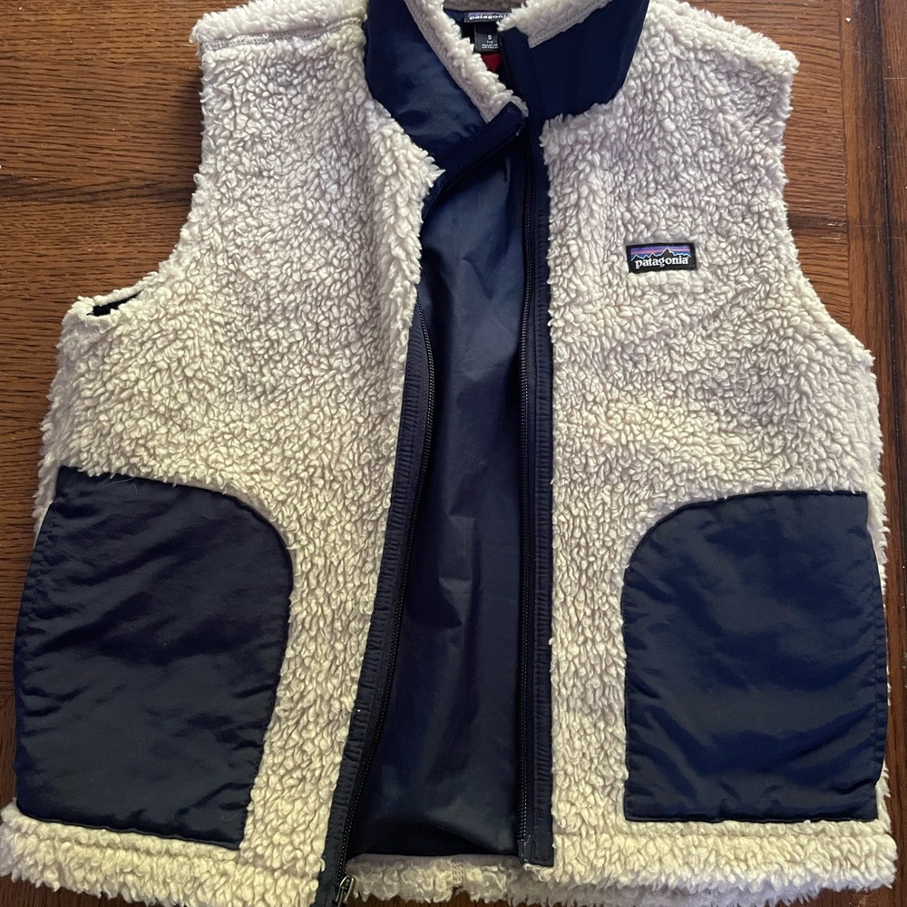 Patagonia Navy and Cream Sherpa Vest